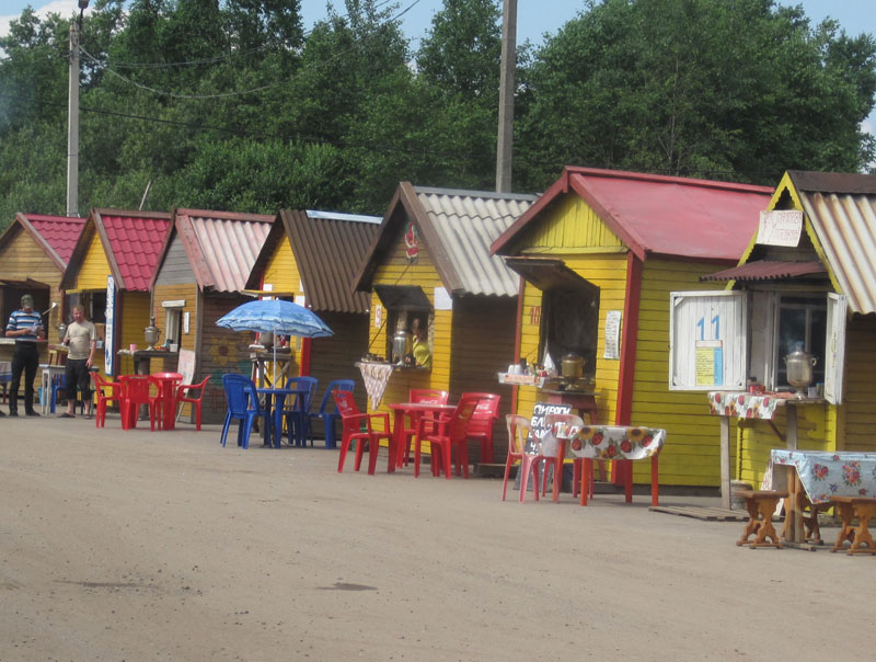Roadside refreshment: vendors sell tea from samovars
